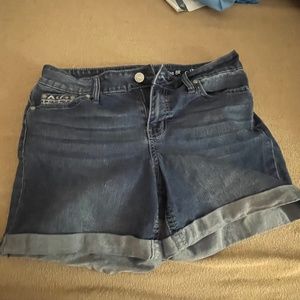 New Directions Denim Shorts Size 8R